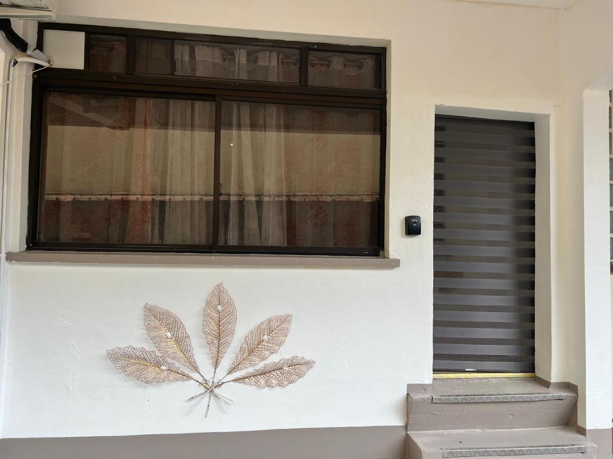Ferienwohnung Fare Manoa Papeete  Exterior foto